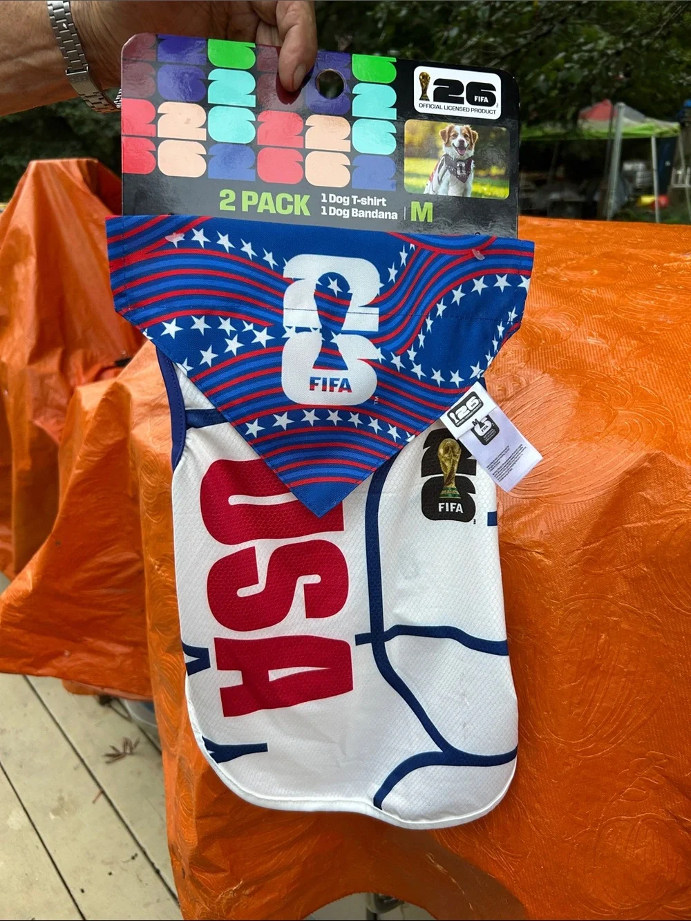 FIFA DOG T-SHIRT AND BANDANA